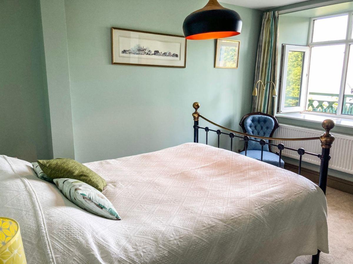 North Walk House Bed & Breakfast Линтън Стая снимка