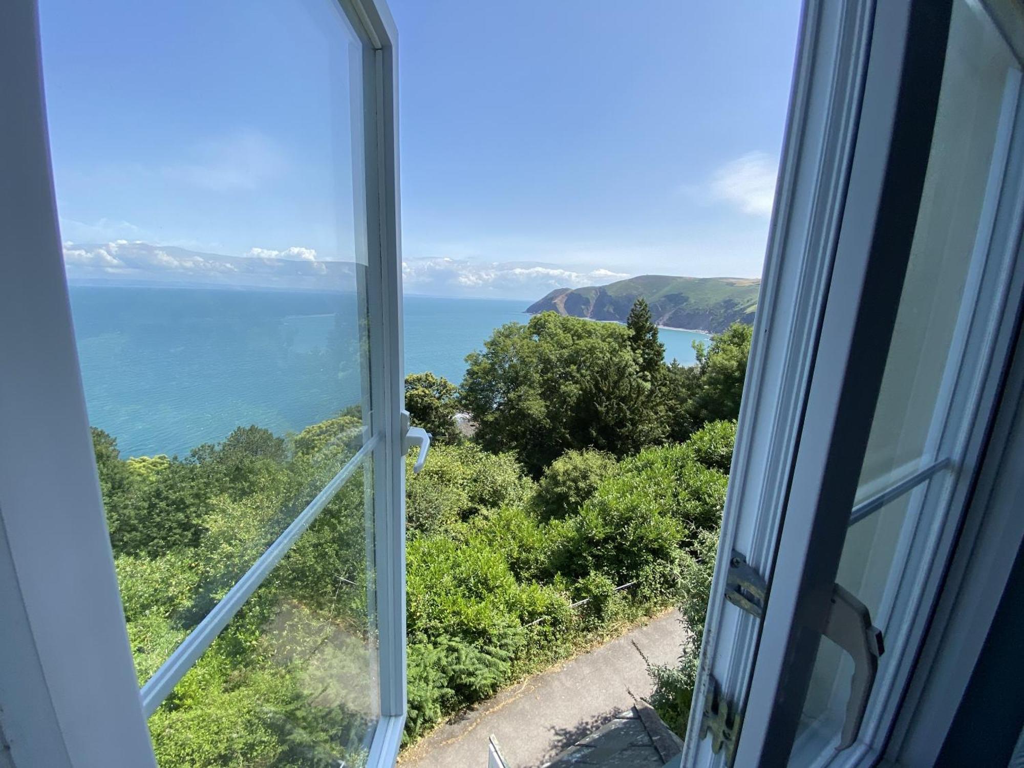 North Walk House Bed & Breakfast Линтън Стая снимка